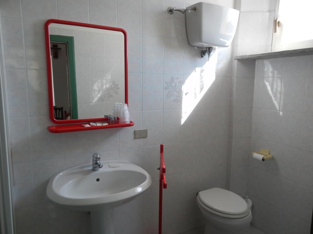 Residence Il Colle Collestrada Room photo